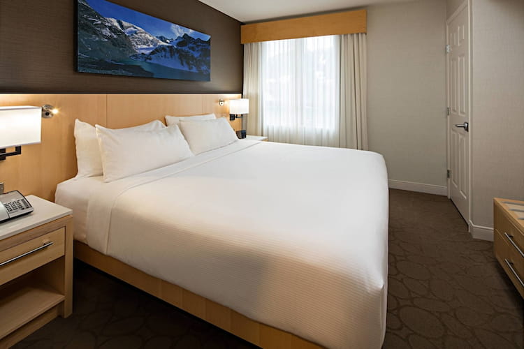 Delta Hotels by Marriott Whistler Village Suites