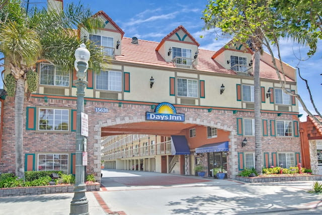 Days Inn by Wyndham Los Angeles LAX/Redondo/Manhattan Beach