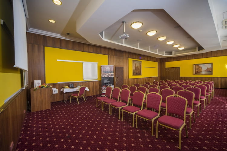 TOP HOTEL Praha & Conference Centre