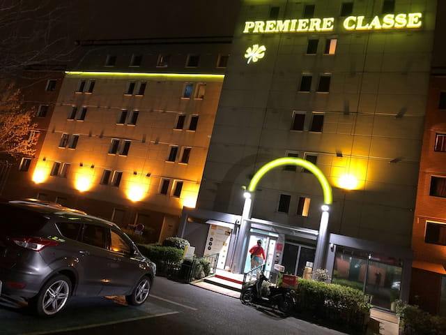 Premiere Classe Paris Ouest - Nanterre - La Defense