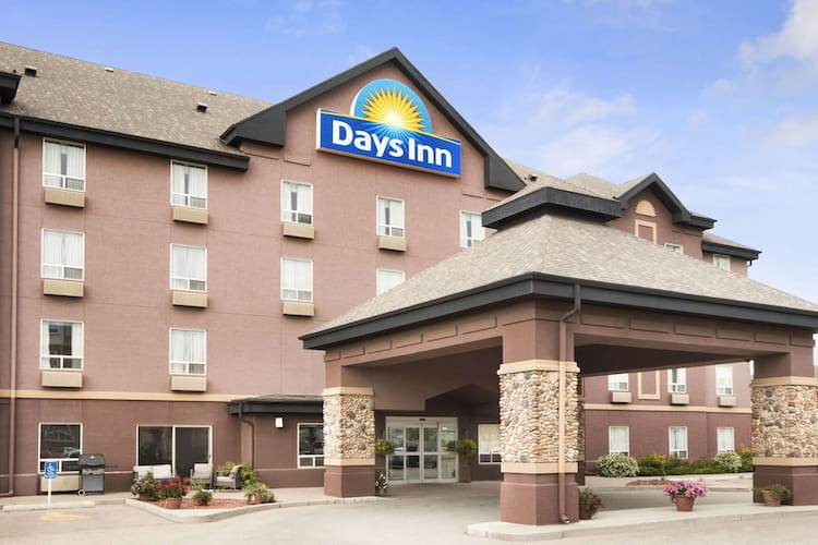 Days Inn by Wyndham Calgary Airport