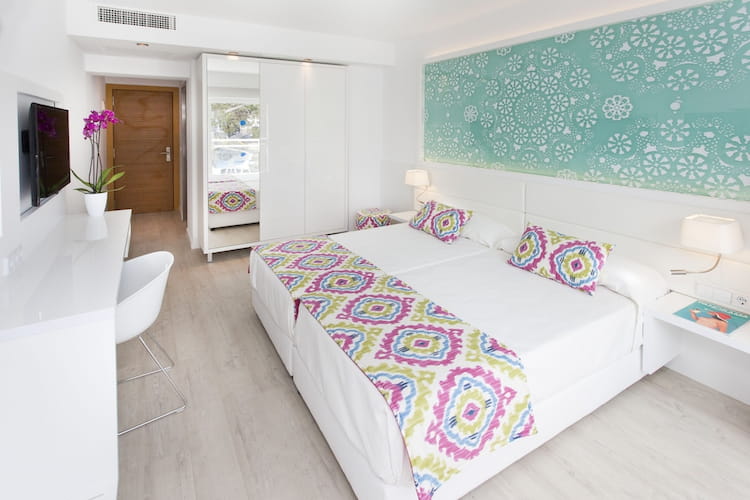 Grupotel Ibiza Beach Resort - Adults Only