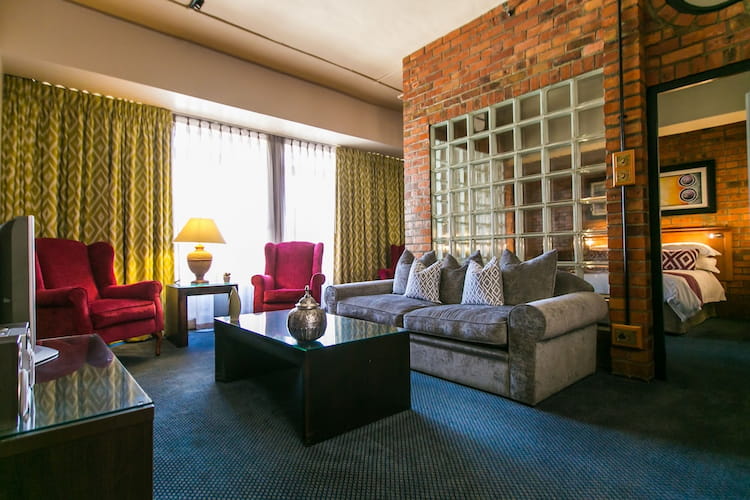 Cape Town Lodge Hotel