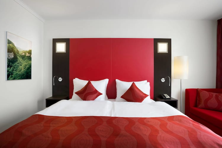 Ramada Encore by Wyndham Geneva