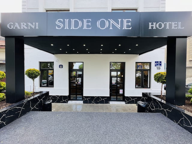 Side One Design Hotel