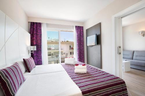 Mar Hotels Playa de Muro Suites