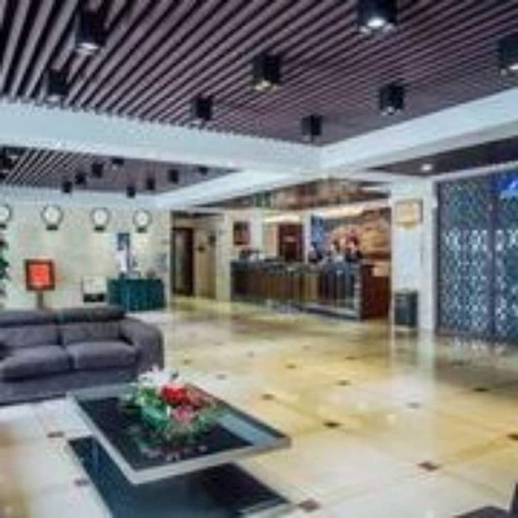 Airport Yuanhang International Hotel
