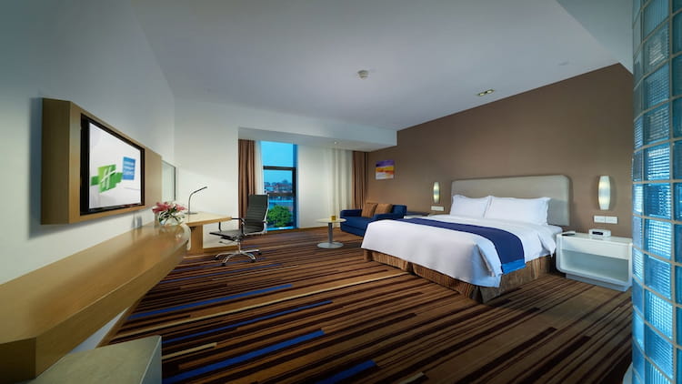 Holiday Inn Express Nantong Downtown, an IHG Hotel