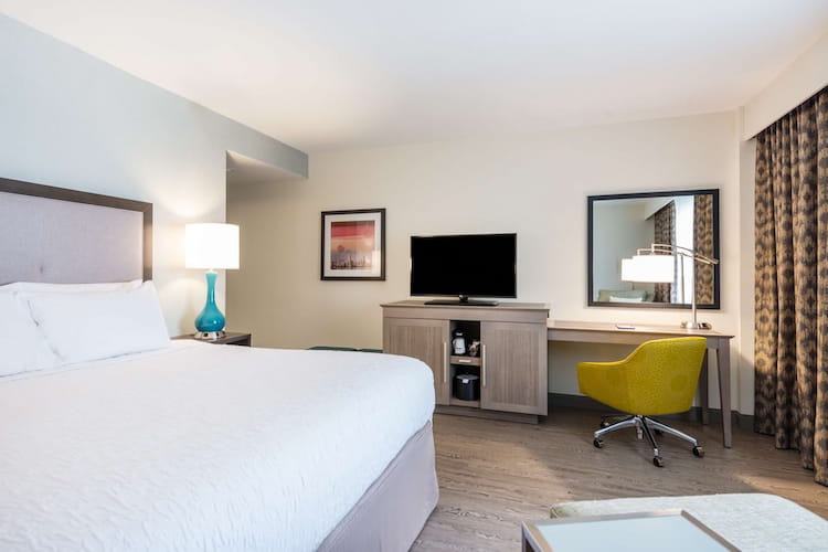 Hampton Inn & Suites Miami Wynwood Design District