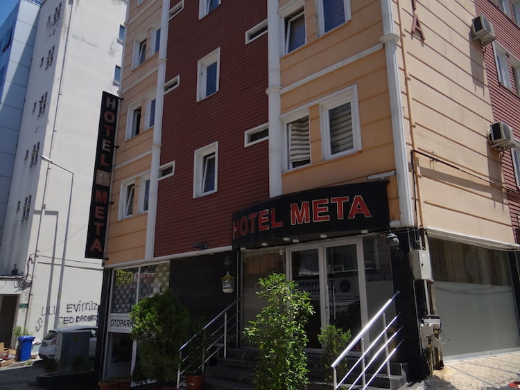 Meta Hotel