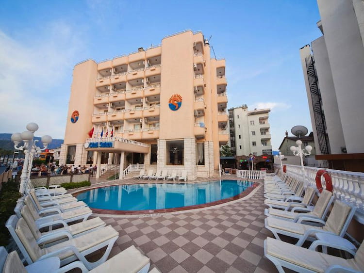 Selen Hotel