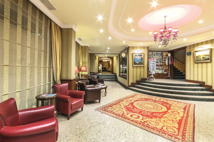 Grand Yavuz Hotel