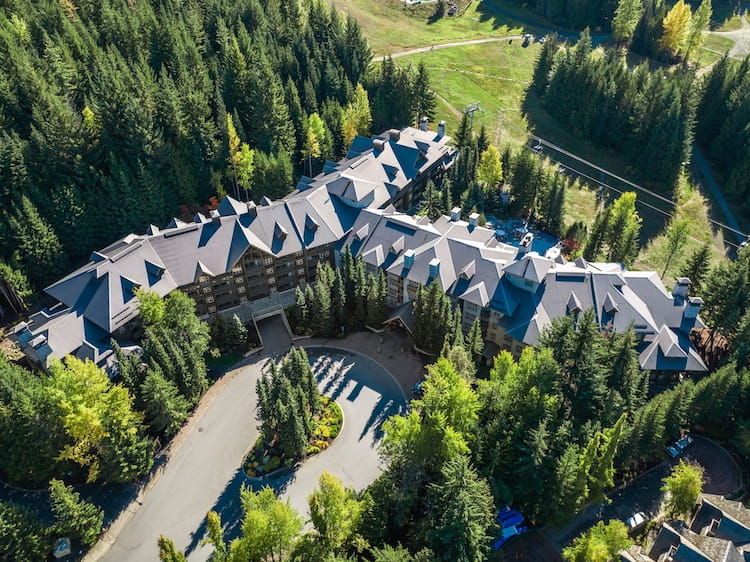 Blackcomb Springs Suites by CLIQUE