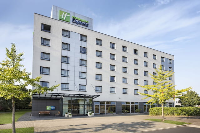 Holiday Inn Express Dusseldorf City North an IHG Hotel