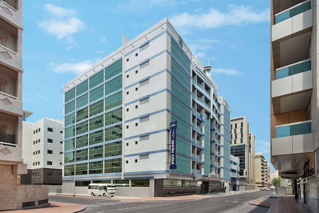 Howard Johnson Plaza By Wyndham Dubai Deira