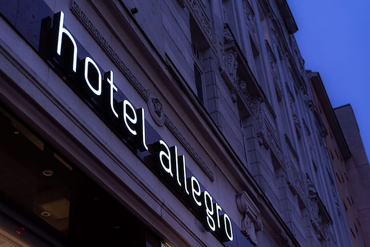 Hotel Allegro