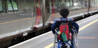 خرید بلیط قطار برای معلولین | امکانات و معایب قطار