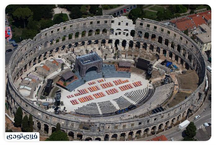 آمفی‌تئاتر پولا (Pula Arena) نگین درخشان معماری روم در شبه‌جزیره ایستریا